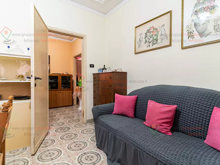 Immagine 19 di Trilocale in vendita  a Siracusa