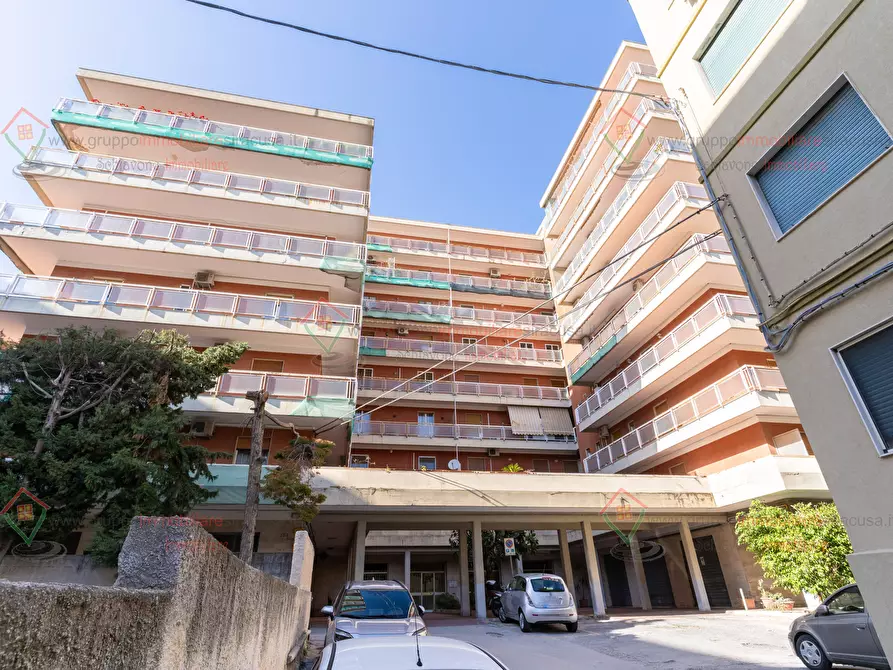 Immagine 2 di Pentalocale in vendita  a Siracusa