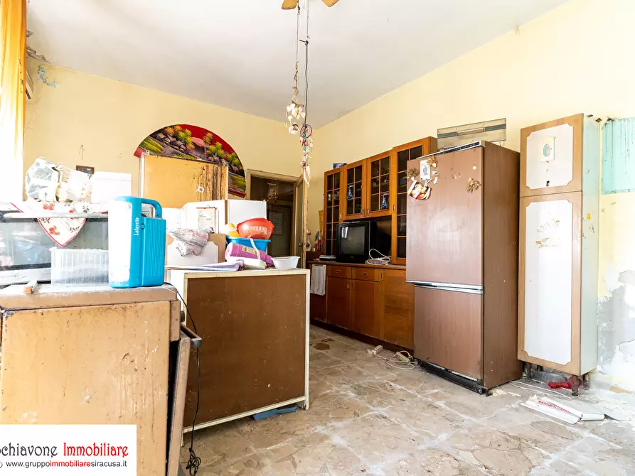 Immagine 37 di Villa in vendita  a Siracusa