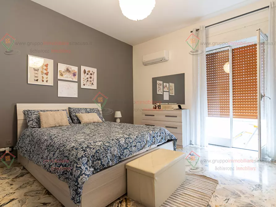 Immagine 12 di Pentalocale in vendita  a Siracusa