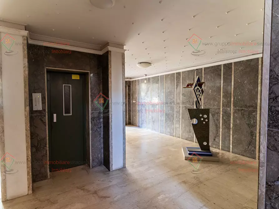 Immagine 3 di Pentalocale in affitto  a Siracusa