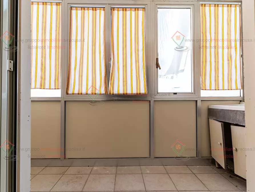 Immagine 23 di Pentalocale in vendita  a Siracusa