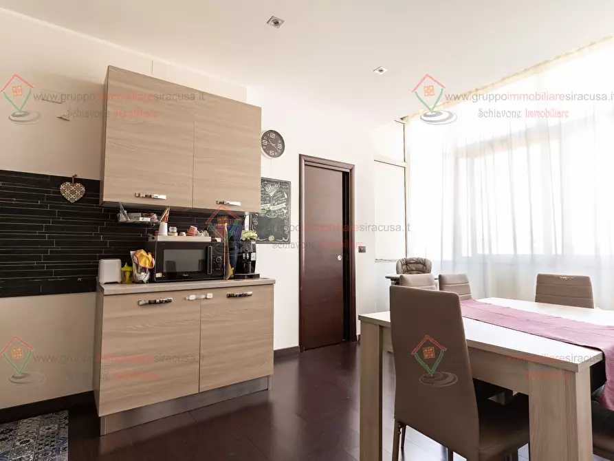 Immagine 7 di Trilocale in vendita  a Siracusa