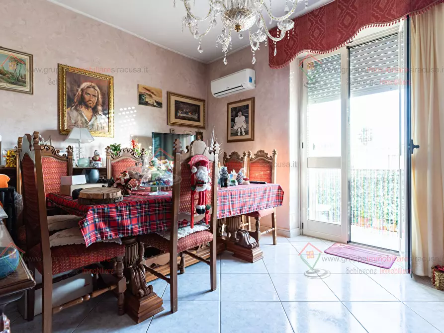 Immagine 4 di Quadrilocale in vendita  a Siracusa