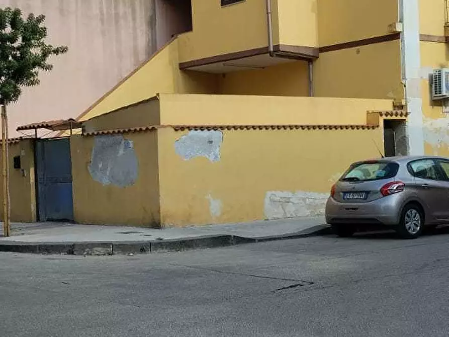 Immagine 12 di Casa indipendente in vendita  a Siracusa