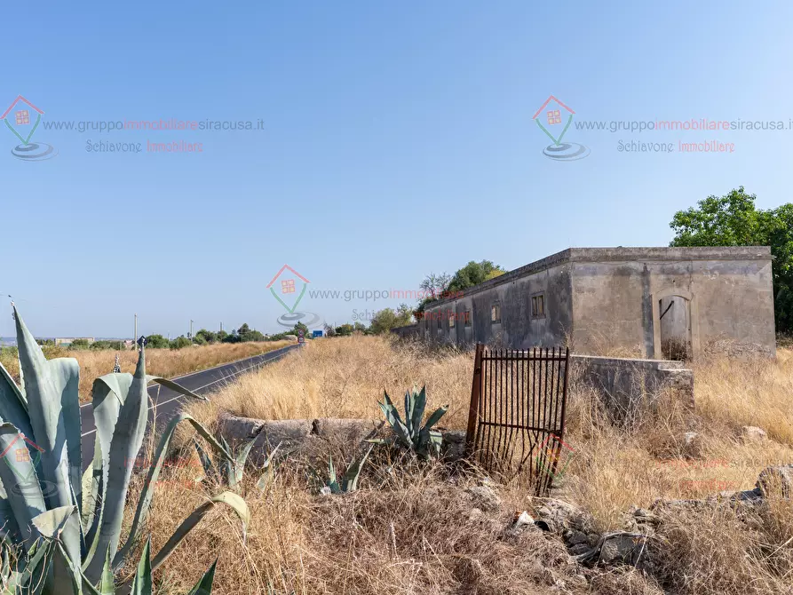 Immagine 24 di Rustico / casale in vendita  a Siracusa