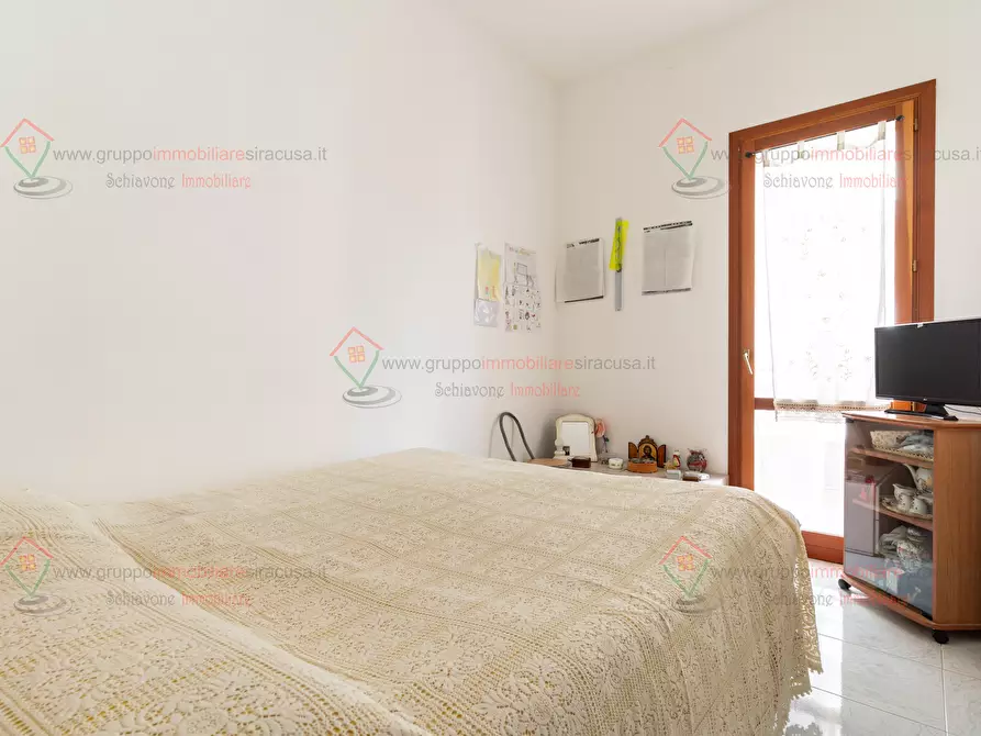 Immagine 13 di Trilocale in vendita  a Siracusa