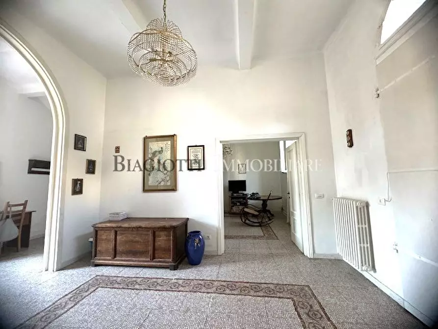 Immagine 7 di Casa semindipendente in vendita  a Livorno