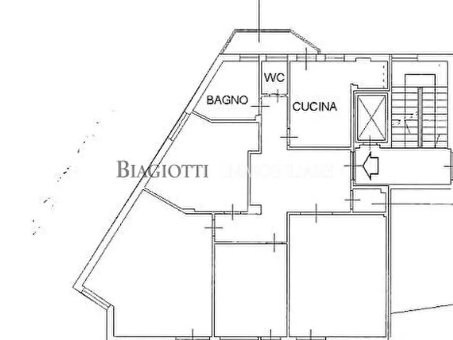 Immagine 25 di Quadrilocale in vendita  a Livorno