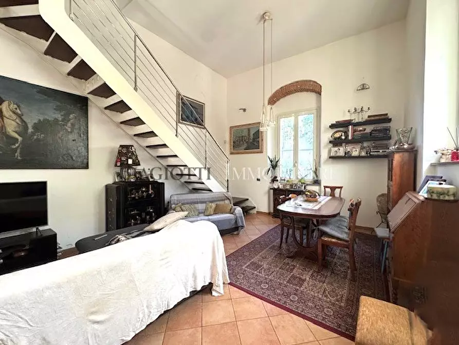 Immagine 15 di Casa semindipendente in vendita  a Livorno