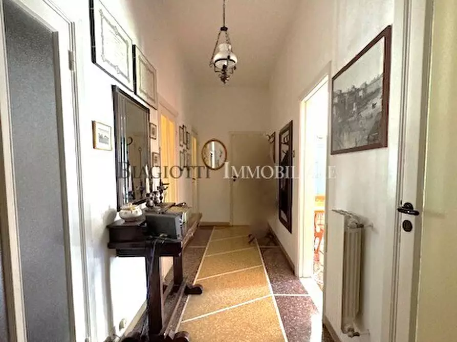 Immagine 6 di Quadrilocale in vendita  a Livorno