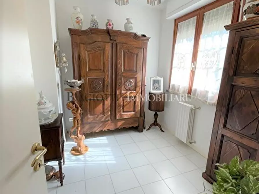 Immagine 35 di Casa semindipendente in vendita  a Livorno