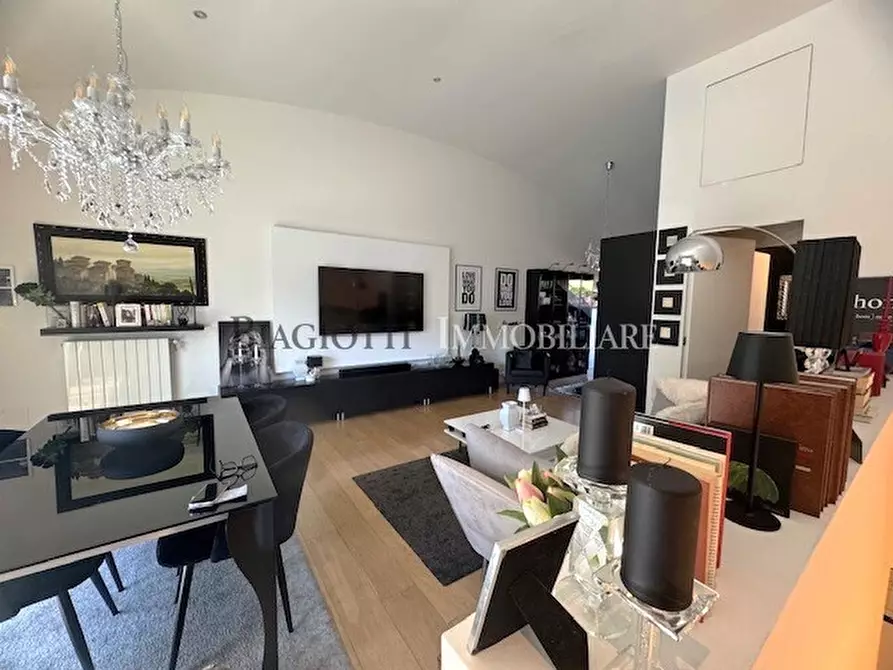 Immagine 14 di Appartamento in vendita  a Livorno