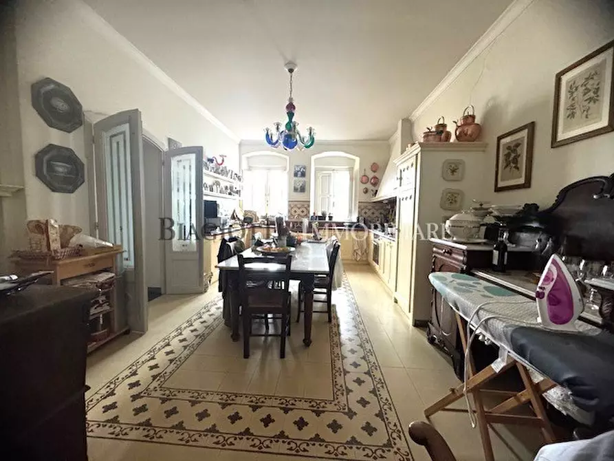 Immagine 7 di Casa semindipendente in vendita  a Livorno