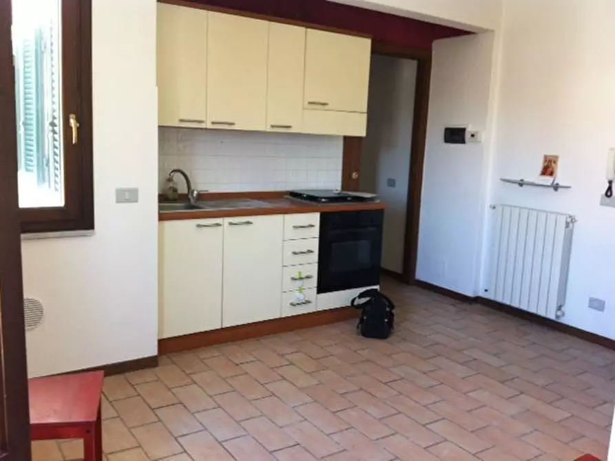 Immagine 2 di Bilocale in vendita  in via galileo galilei a Livorno