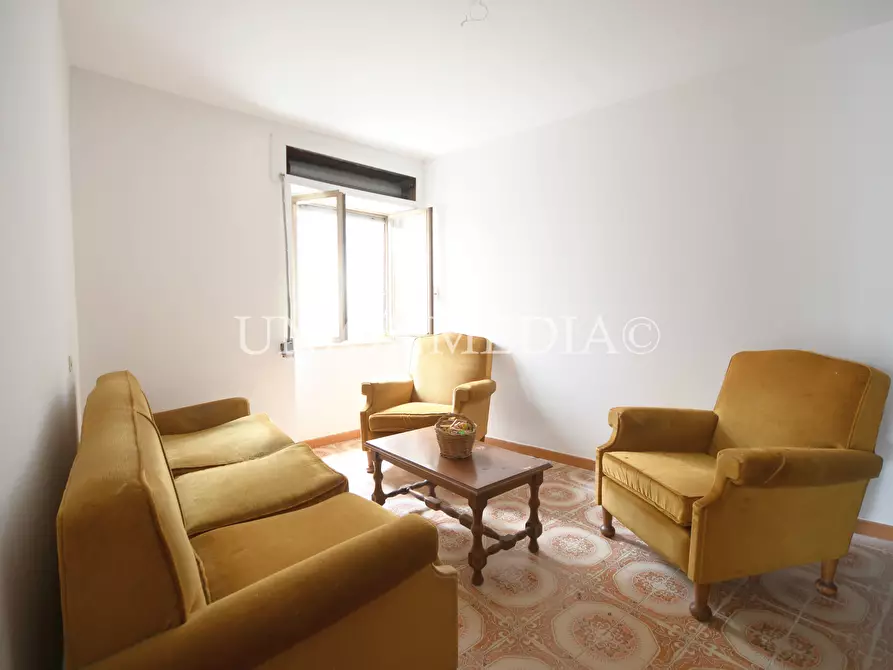 Immagine 13 di Appartamento in vendita  in tendola a Fosdinovo