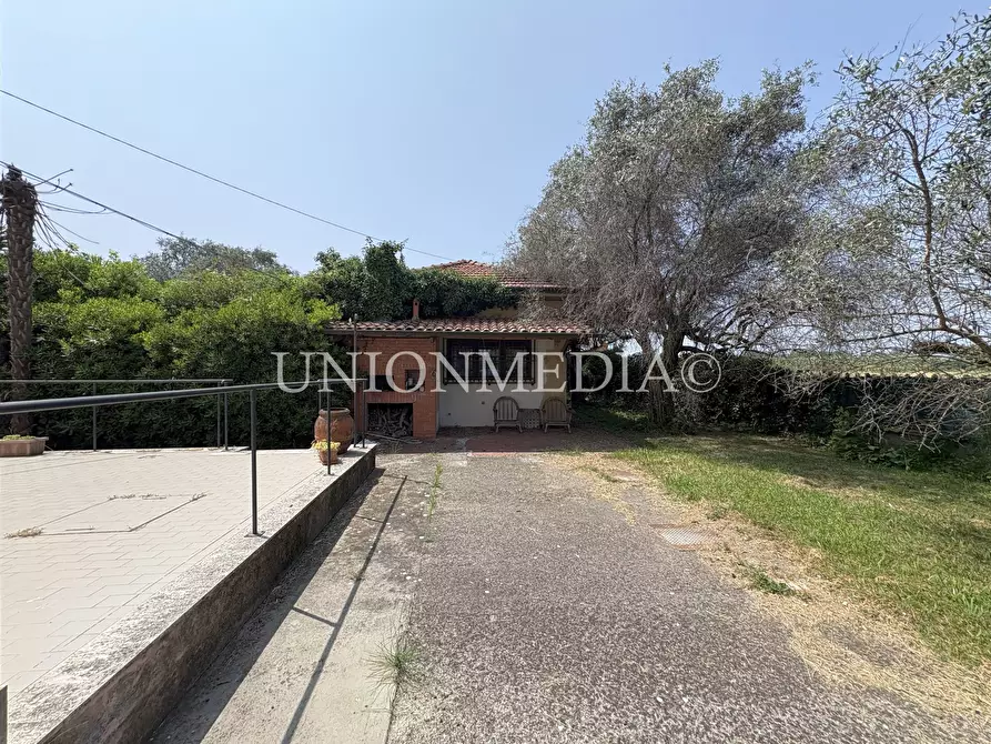 Immagine 41 di Casa indipendente in vendita  in Via bradiola a Sarzana