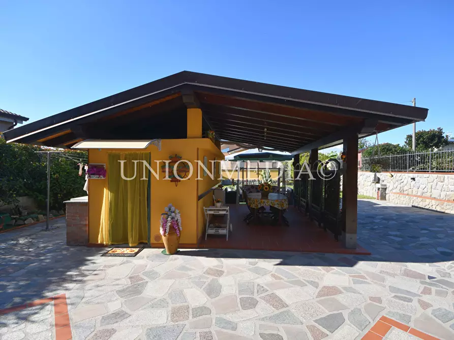 Immagine 13 di Casa indipendente in vendita  in Via canaletto a Castelnuovo Magra