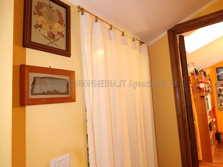 Immagine 32 di Casa indipendente in vendita  a Sarzana