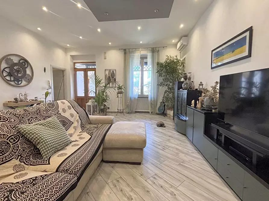 Immagine 8 di Casa bifamiliare in vendita  in Via Nave 4 a Sarzana