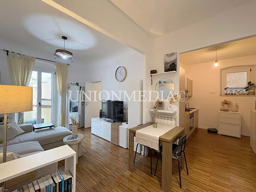 Immagine 1 di Appartamento in vendita  in piazza matteotti a Sarzana