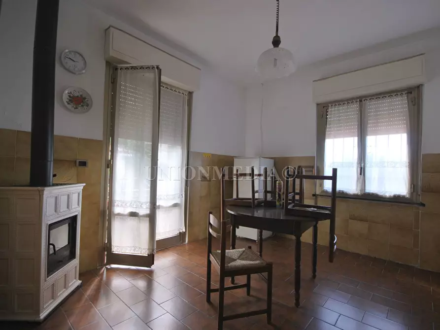 Immagine 6 di Appartamento in vendita  in Via Prulla a Sarzana