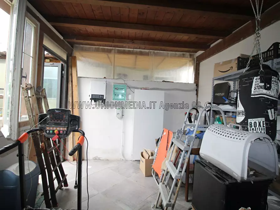 Immagine 21 di Casa indipendente in vendita  a Ortonovo