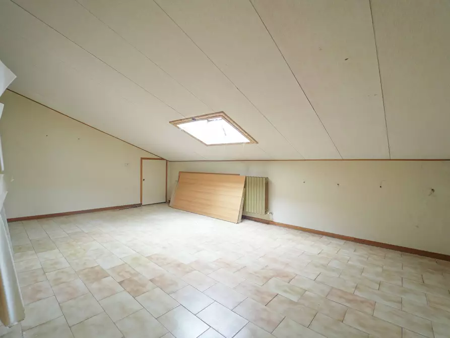 Immagine 42 di Villa in vendita  in Via di Mezzo 75 a Verucchio