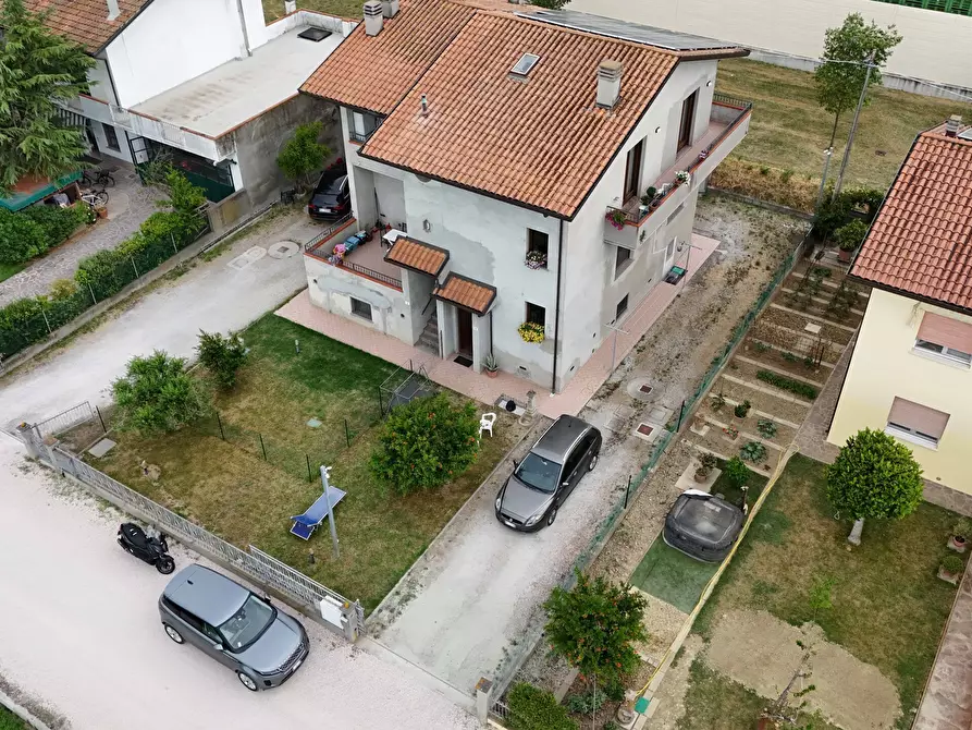 Immagine 30 di Casa bifamiliare in vendita  in Via Giuseppe Verdi 76 a Gambettola