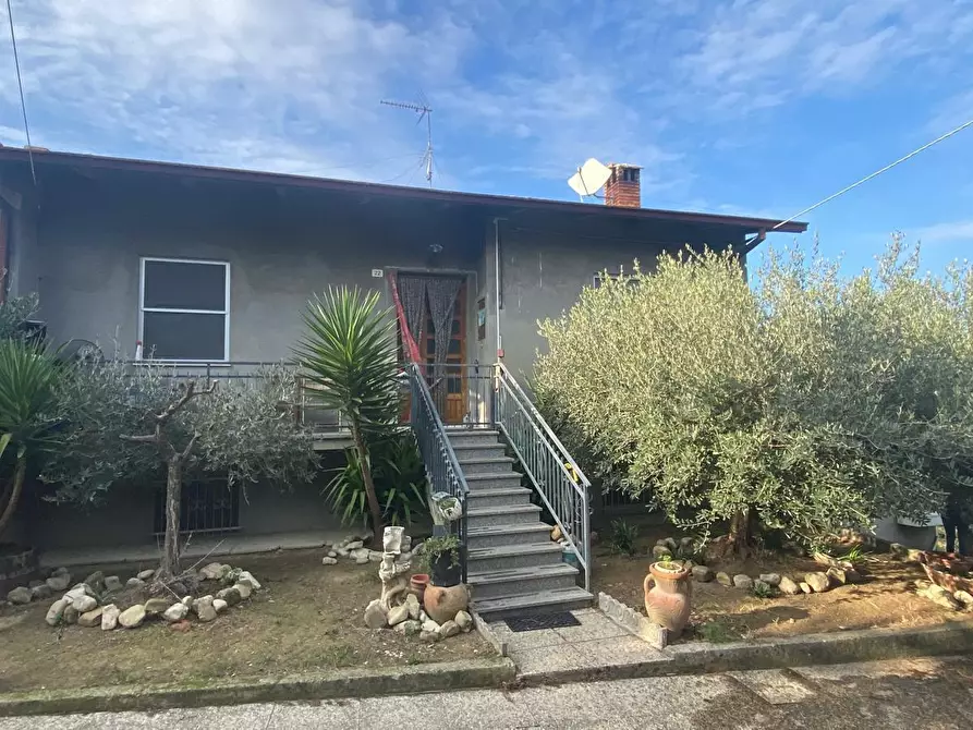 Immagine 2 di Casa indipendente in vendita  in Via Bagnolo 22 a Borghi