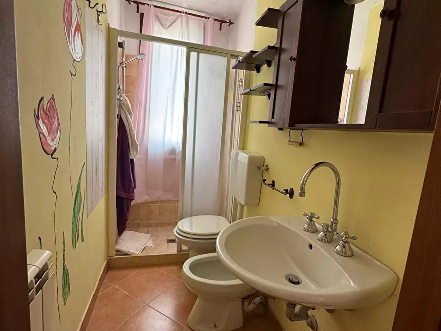 Immagine 21 di Villetta a schiera in vendita  in Via Gorolo 63 a Borghi