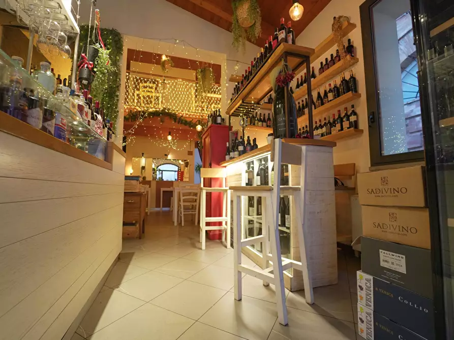 Immagine 18 di Bar / Ristorante in vendita  in Via Cesare Battisti 23 a Santarcangelo Di Romagna