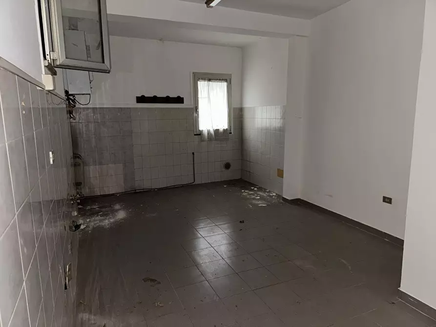 Immagine 6 di Attività commerciale in affitto  in Via Bruno Buozzi 21 a Rimini