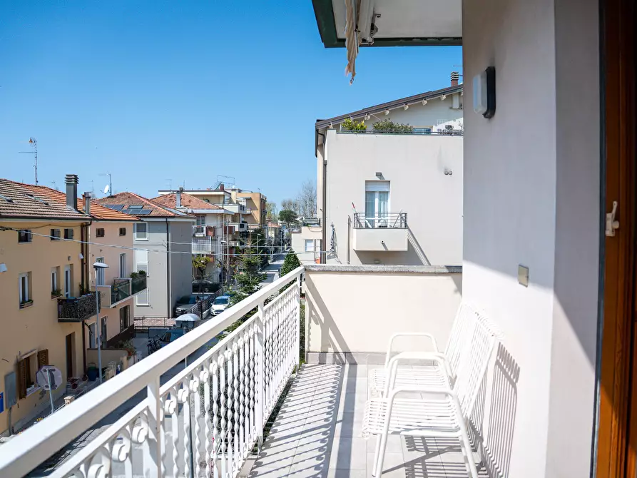 Immagine 45 di Trilocale in vendita  in Viale Piave 23 a Rimini