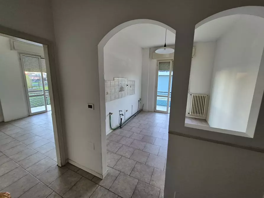 Immagine 14 di Quadrilocale in vendita  in via santerno a Rimini