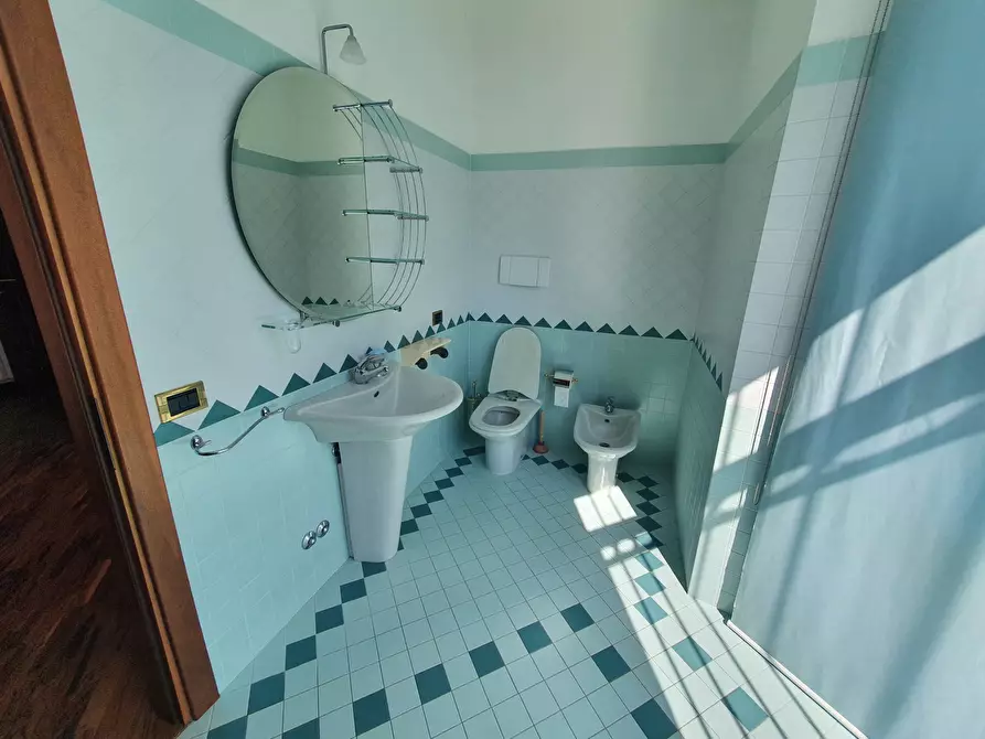 Immagine 32 di Villa in vendita  in dalla chiesa a Santarcangelo Di Romagna