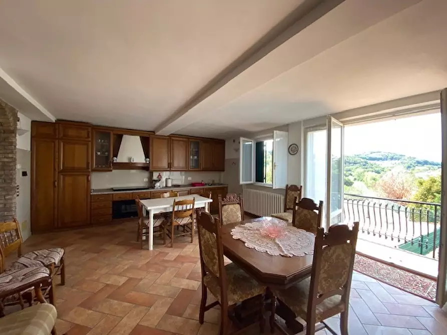 Immagine 13 di Rustico / casale in vendita  in Via Sant'Andrea in Villis a Fano