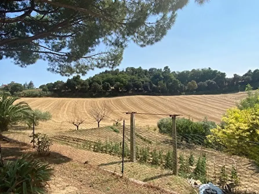 Immagine 29 di Rustico / casale in vendita  in Via Sant'Andrea in Villis a Fano