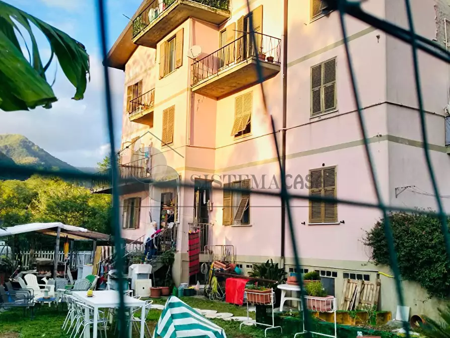 Immagine 25 di Porzione di casa in vendita  a Follo