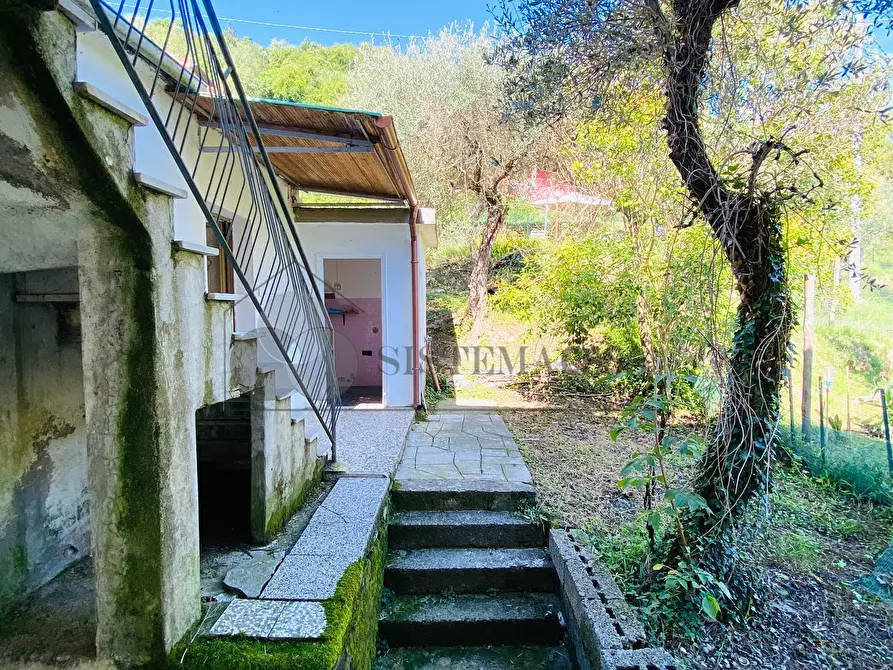 Immagine 13 di Porzione di casa in vendita  in via pegui 1 a Calice Al Cornoviglio