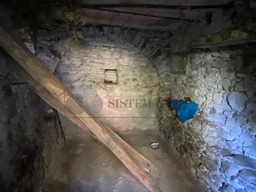 Immagine 26 di Porzione di casa in vendita  in via pegui 1 a Calice Al Cornoviglio