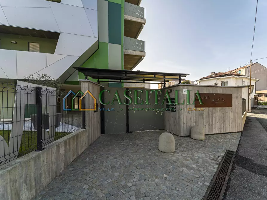 Immagine 26 di Quadrilocale in vendita  a Rivoli