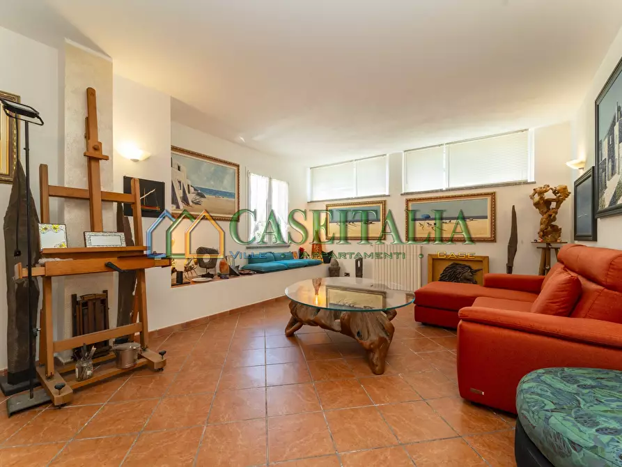 Immagine 31 di Casa indipendente in vendita  a Cisano Sul Neva