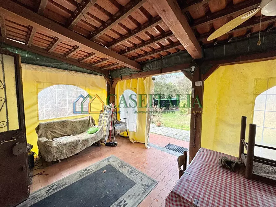 Immagine 5 di Villa in vendita  in via vignole 3 a Montafia