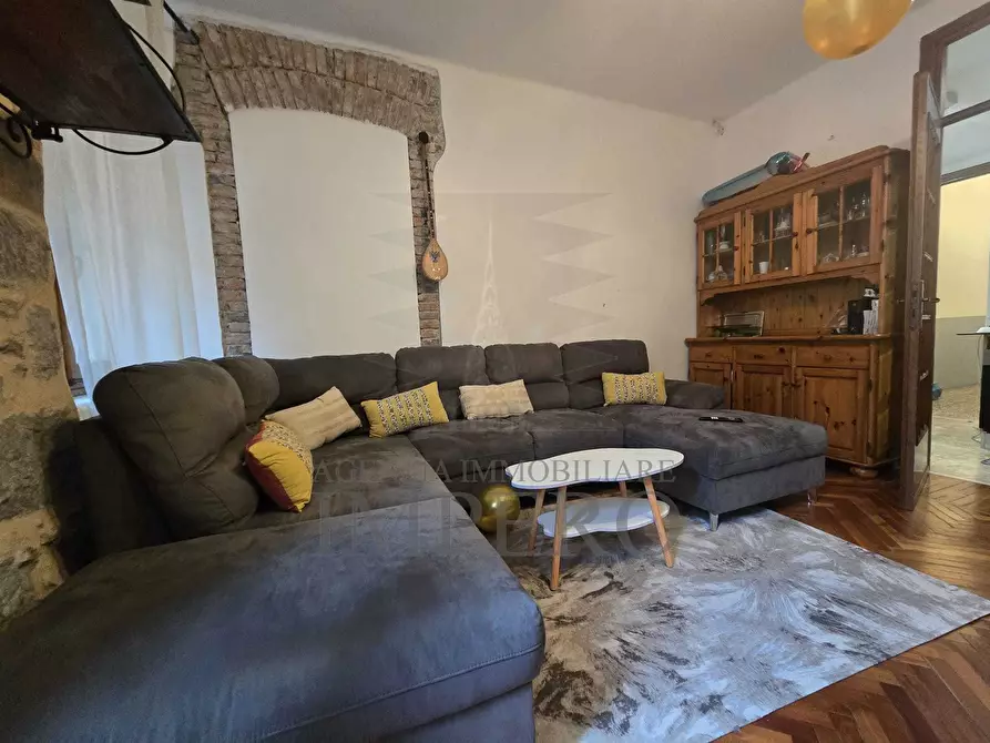 Immagine 3 di Trilocale in vendita  in Via Cavour 25 a Ventimiglia