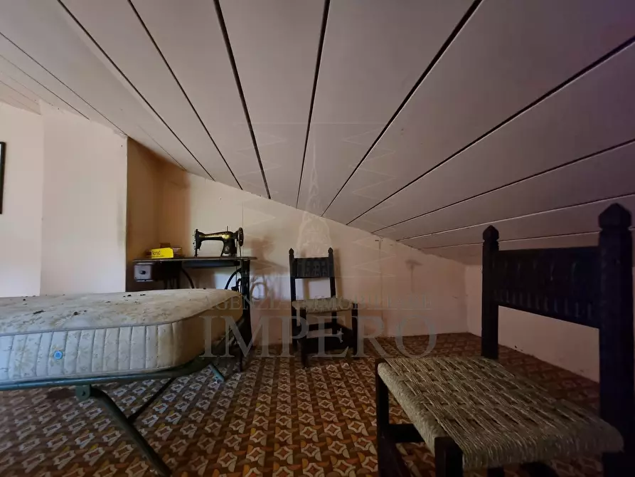 Immagine 15 di Baita in vendita  in Alta Via dei Monti Liguri 11 a Rocchetta Nervina