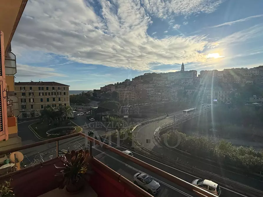 Immagine 5 di Pentalocale in vendita  in Via Tenda 4 a Ventimiglia