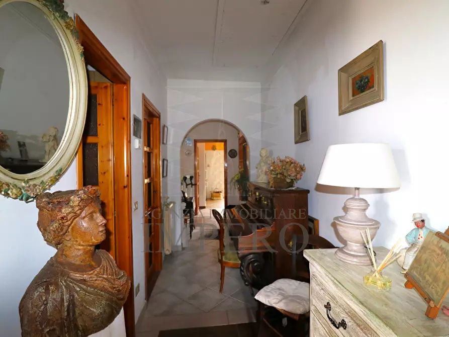 Immagine 4 di Porzione di casa in vendita  in Via dell'Opera a Ventimiglia