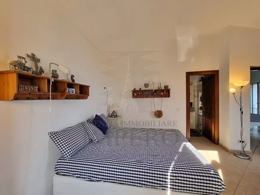 Immagine 23 di Villa in vendita  in Corso Francia 108 a Ventimiglia