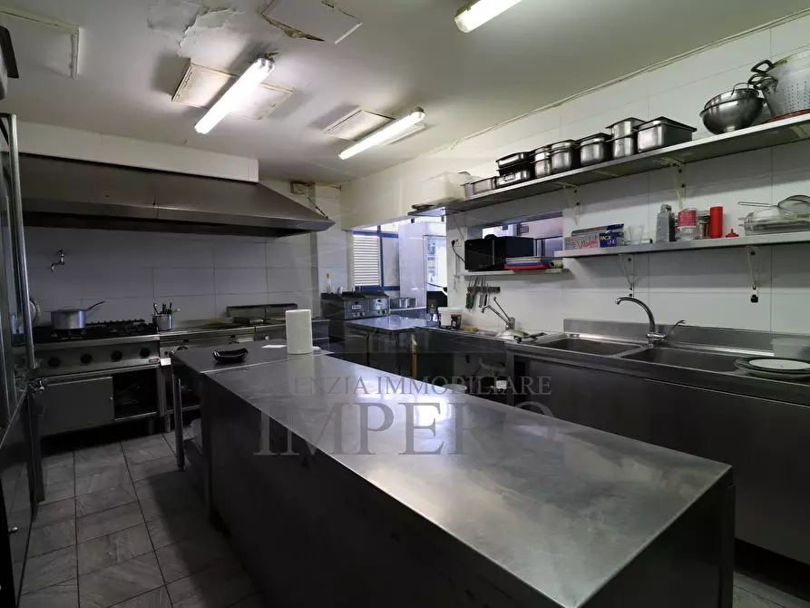 Immagine 23 di Bar / Ristorante in vendita  in Passeggiata Cavallotti 4 a Ventimiglia